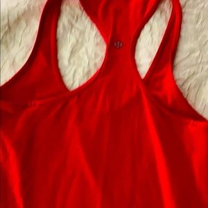 Lululemon tank tops